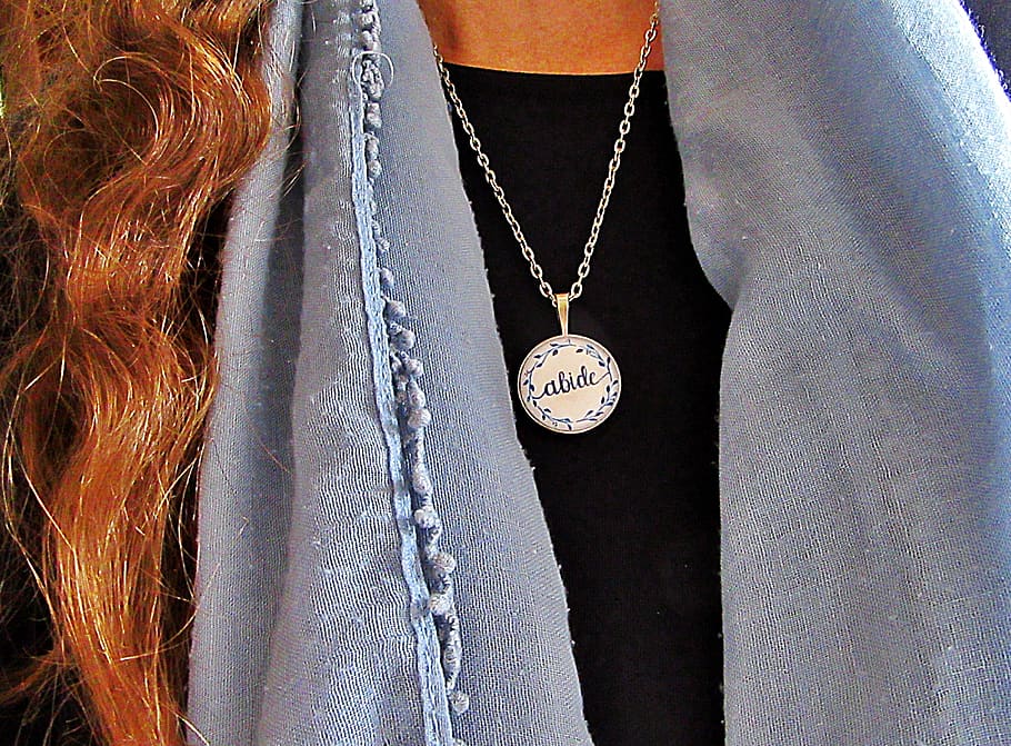 long-hair-blonde-ornament-jewelry for mom